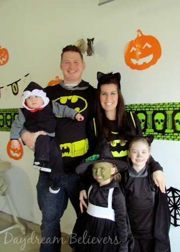 Halloween Recap on daydreambelieversdesigns.com  #halloween